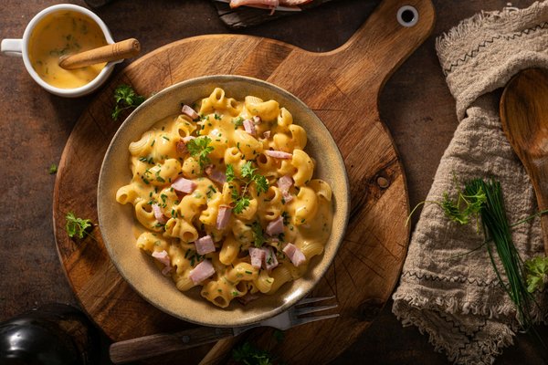 Quelles astuces pour un cake aux fruits confits moelleux et parfumé?